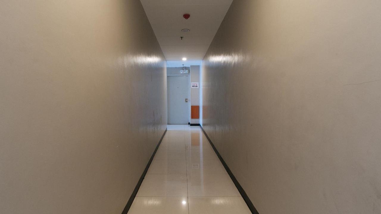Reddoorz Plus @ Kamuning Quezon City Extérieur photo