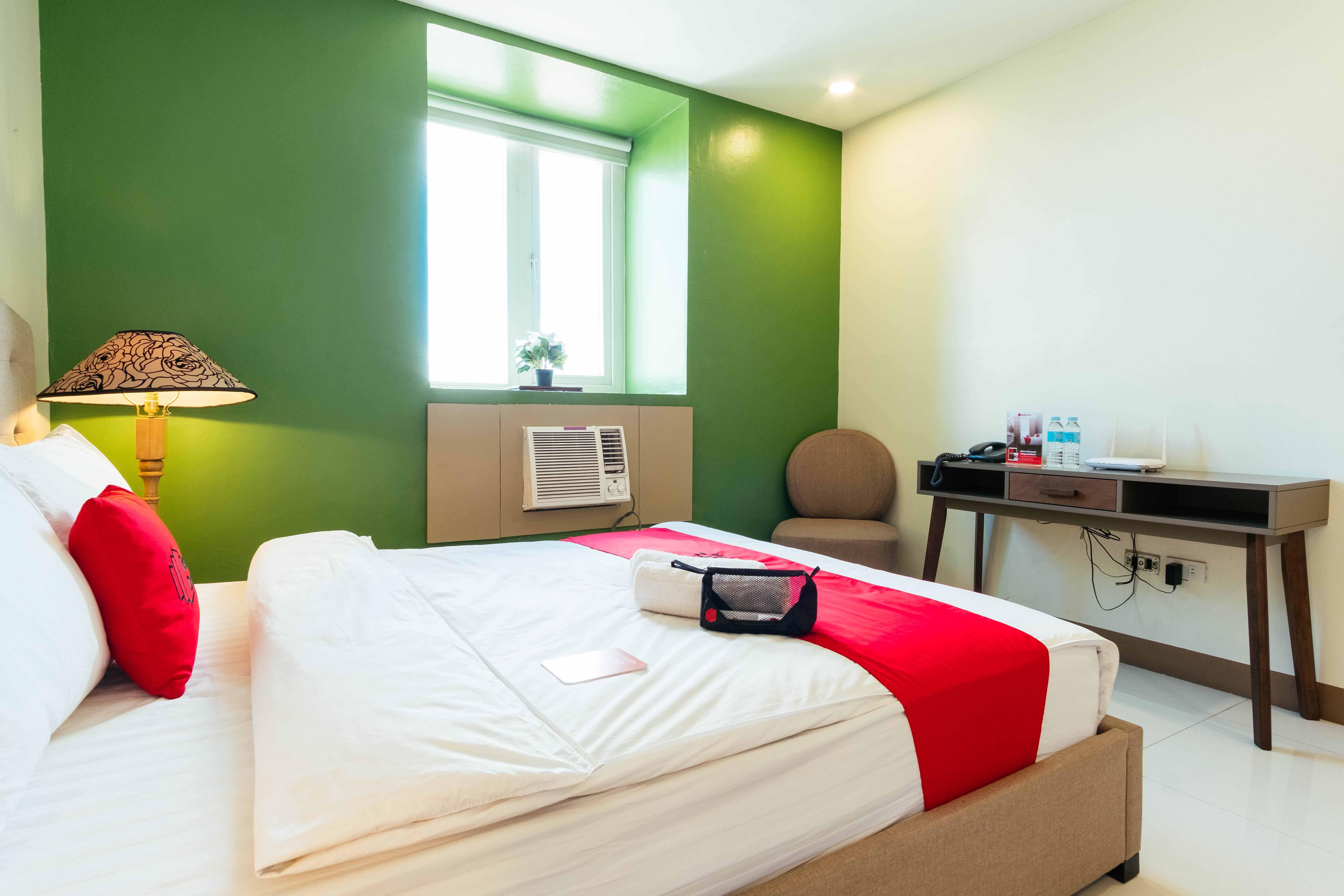 Reddoorz Plus @ Kamuning Quezon City Extérieur photo
